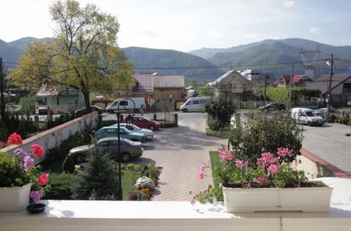 Pensiunea Boema Piatra Neamţ Esterno foto
