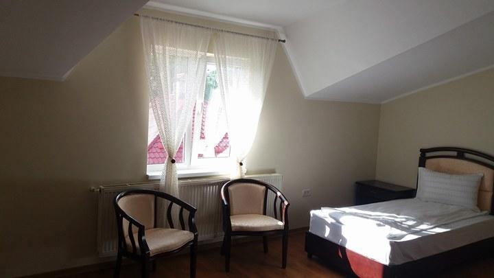 Pensiunea Boema Piatra Neamţ Esterno foto